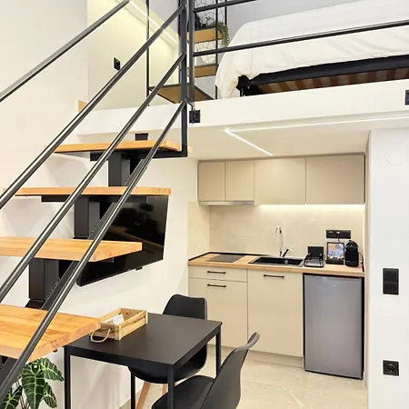 8 Apartment *